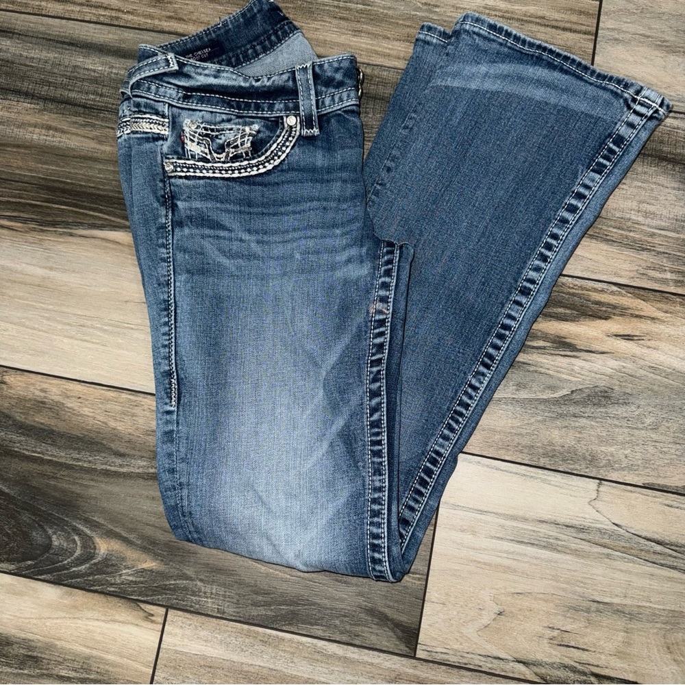 Vigoss Women's Boot Cut Jeans in Classic Blue size 3/4 length 33 - Picture 3 of 5